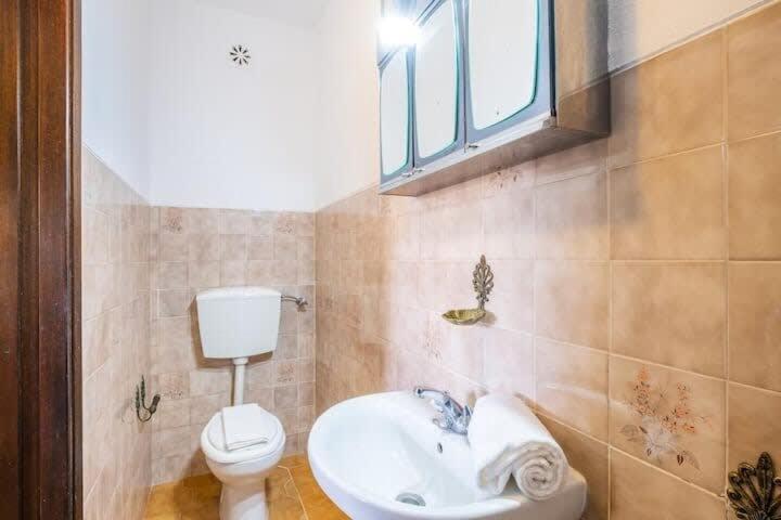 Camila - Ideal Location Ten-min Walk To Marina Vakantiehuis *
