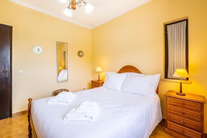 Camila - Ideal Location Ten-min Walk To Marina Vakantiehuis Albufeira